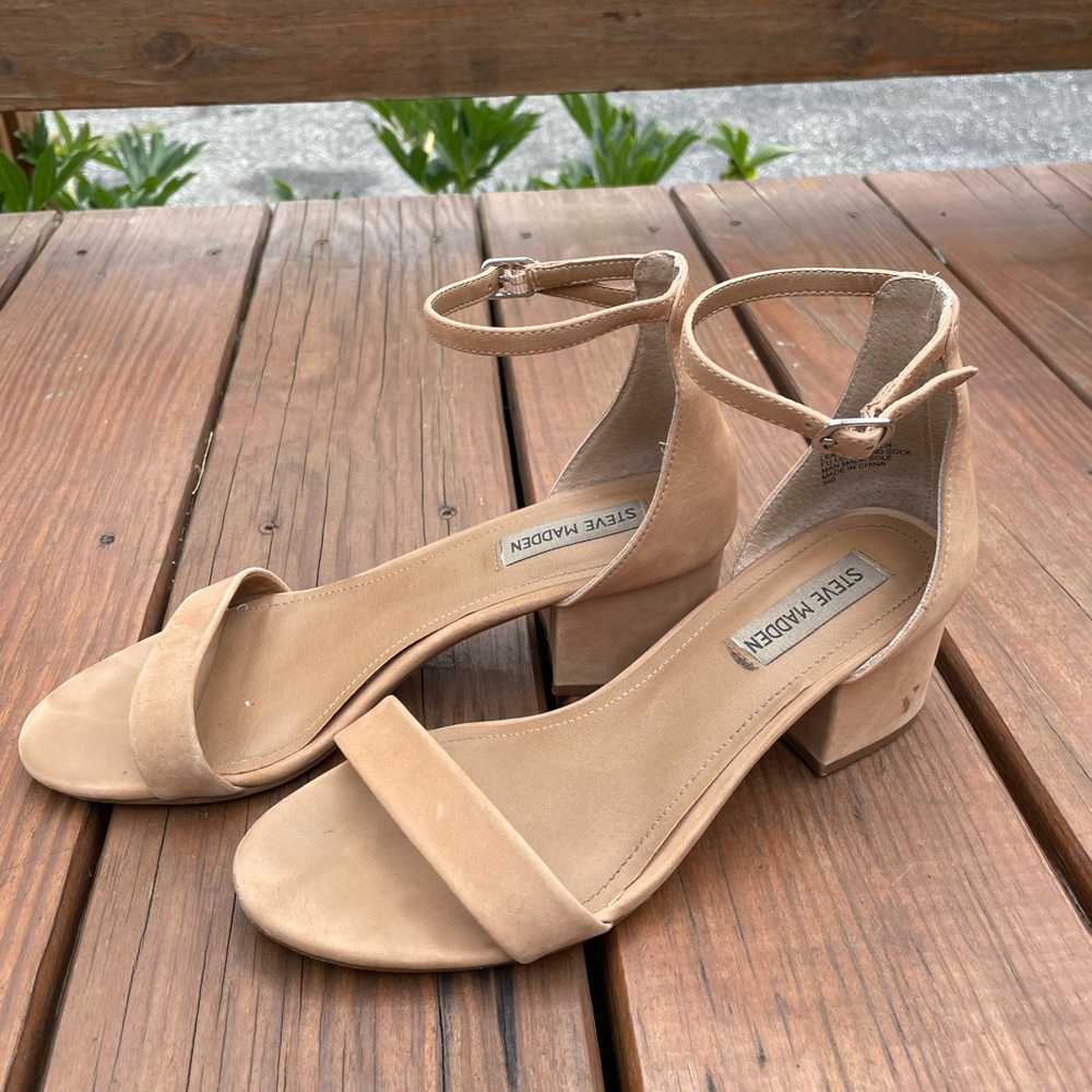 Steve Madden Irenee Nude Block Heels Size 7.5W